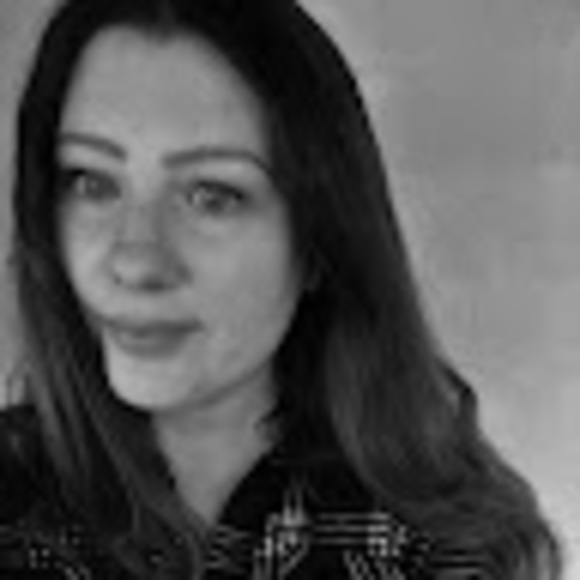 Meet your Posher, Brenna - Picture 1 of 1